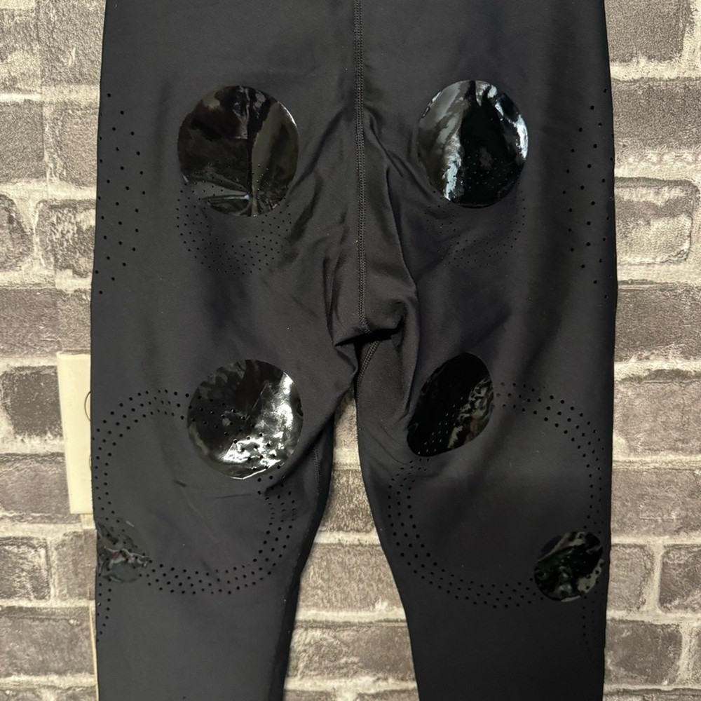 Ultracor knockout leggings black dot perforated SIZE SMALL S
