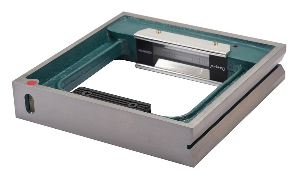 DASQUA 8" SQUARE PRECISION LEVEL (8302-0006)