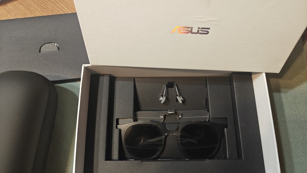 ASUS AirVision M1 Smart AR Glasses 100" Micro-OLED Wearable Display