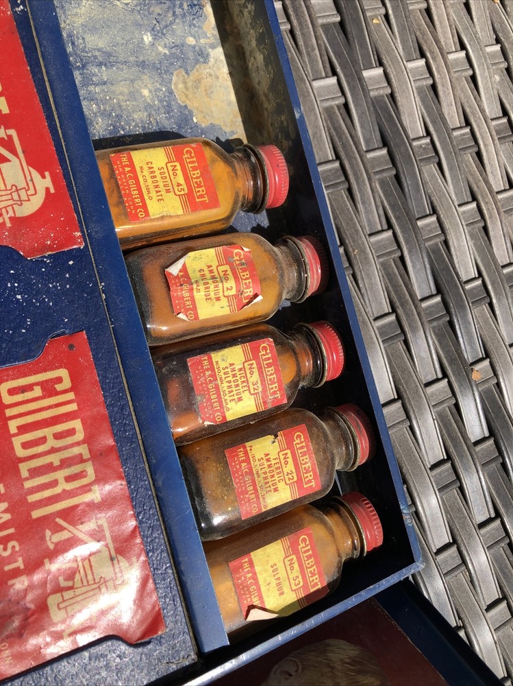 VIntage Gilbert Chemistry Set Blue Metal Case