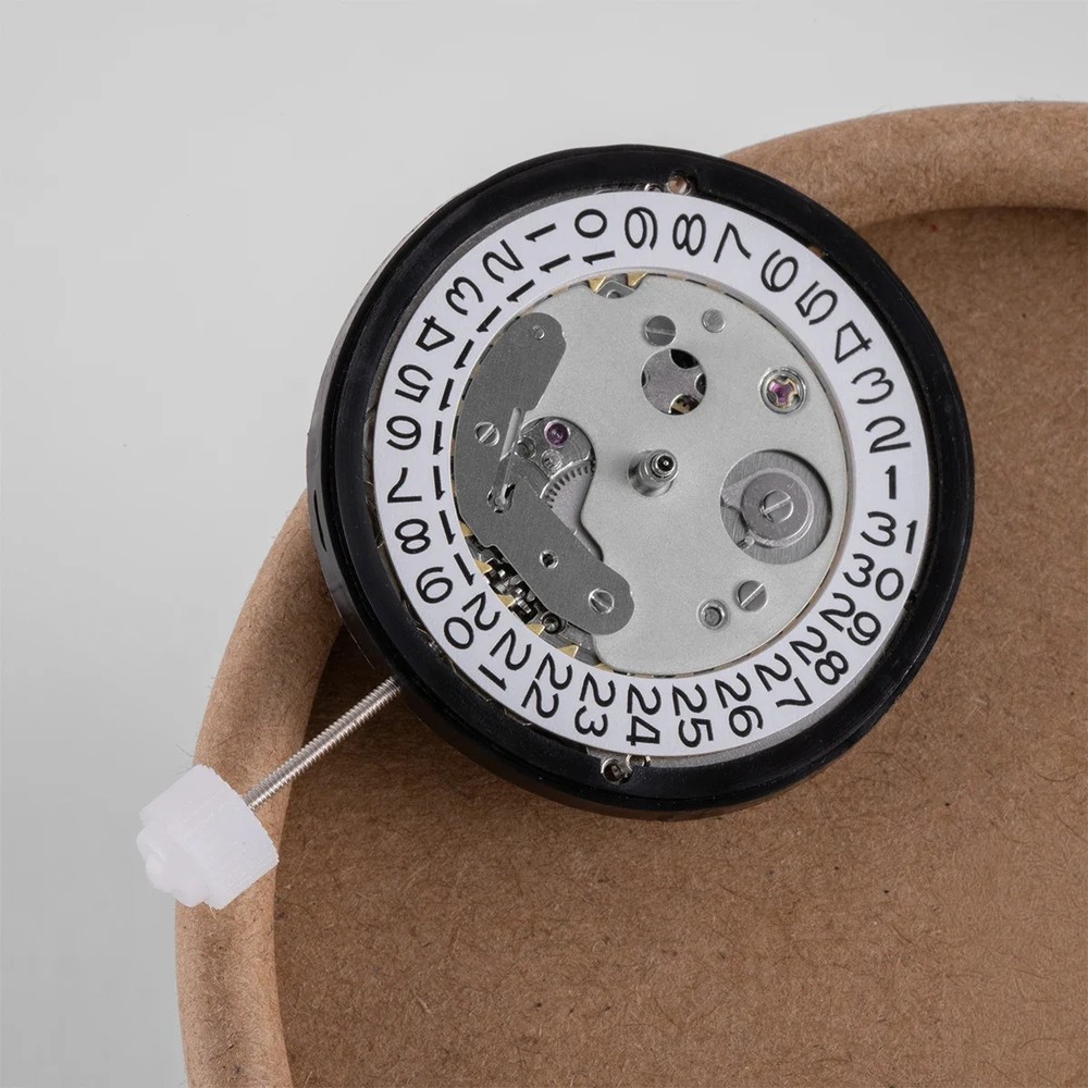 China NH35 Movement Replacement NH35 Date High Accuracy Automatic Mechanical