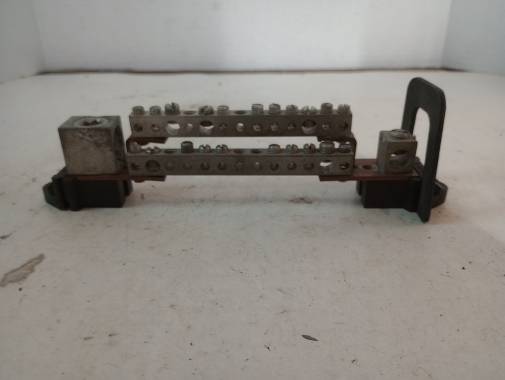 Eaton Neutral Kit 200 Amp Pullout