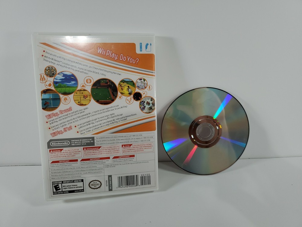 Nintendo Wii Play Disc & Case Only