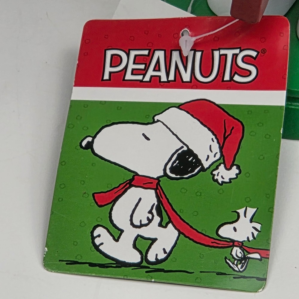 Dan Dee Peanuts Snoopy Christmas Nutcracker 8.5"