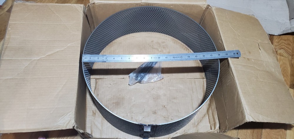 Farmatic 18" SCREEN, FM 18" WITH 6" OPENINGS-OLD (FULL CIRCLE)