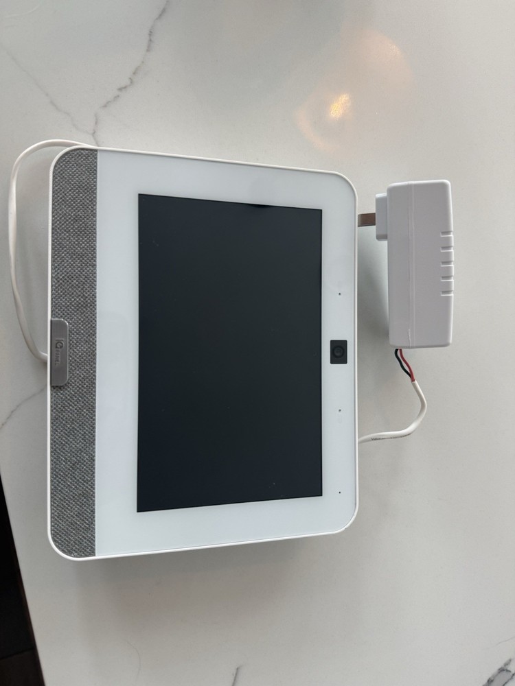 Qolsys IQ Smart Home Security System 4-Wireless Touch Screen Alarm Panel