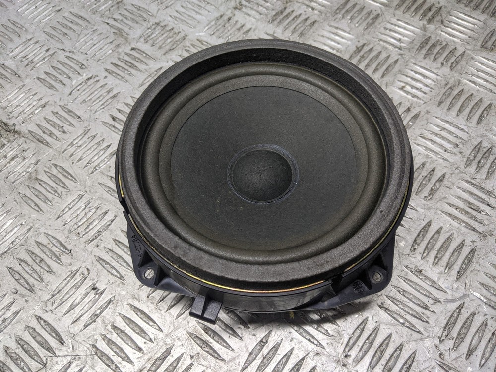 RANGE ROVER DSE 1997 DOOR SPEAKER (REAR PASSENGERS SIDE)