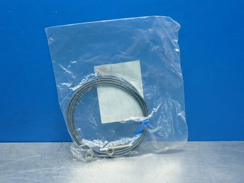 CARLO GAVAZZI EI0802PPCS INDUCTIVE PROXIMITY SWITCH 07251470312