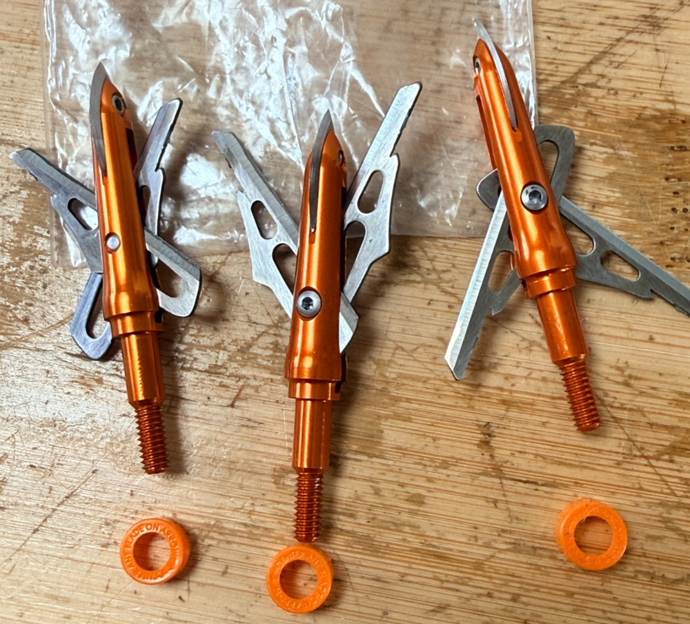 Rage 100 Grain Broadhead 3 Pack