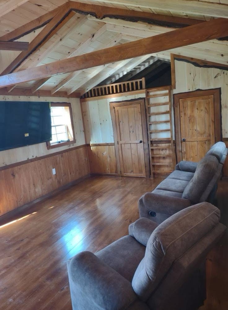 14x50 Log Cabin Kit ( FULLY RENO) FREE SHIP