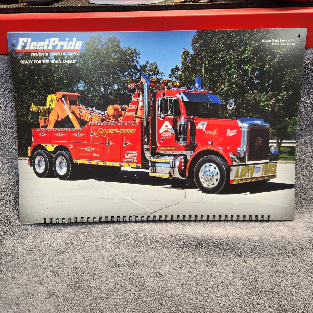 Fleetpride 2019 Calendar. Tractor Trailers. Excellent Condition.
