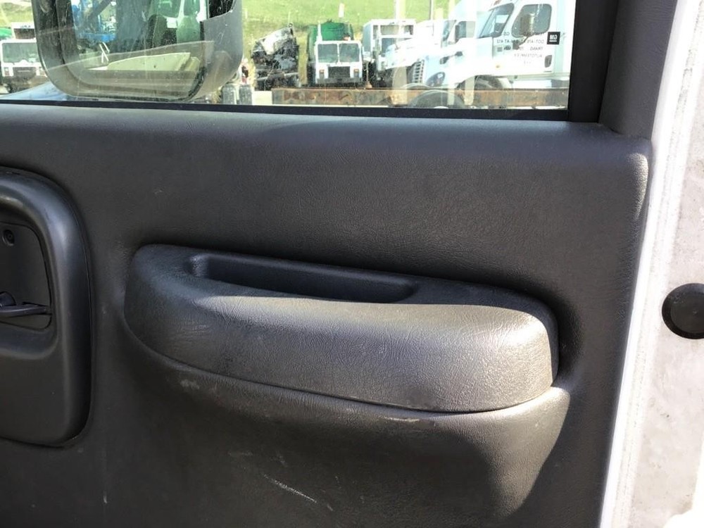 For 2007 GMC C7500 2003-2010 DOOR ASSEMBLY Right , OH