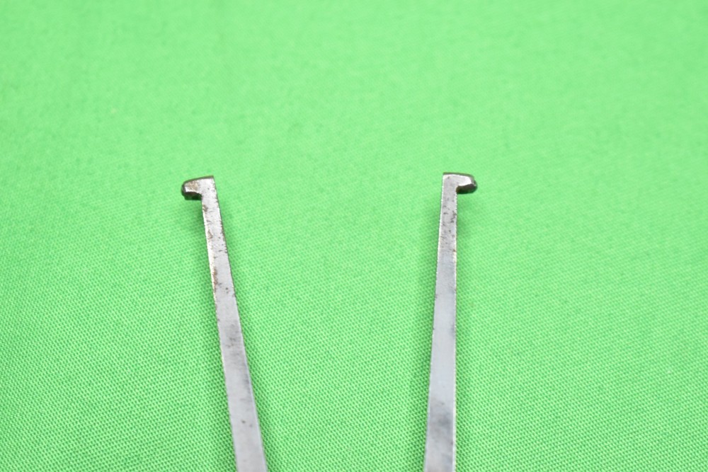 Linear Internal Dial Caliper 3/8"-1-3/8" No Case