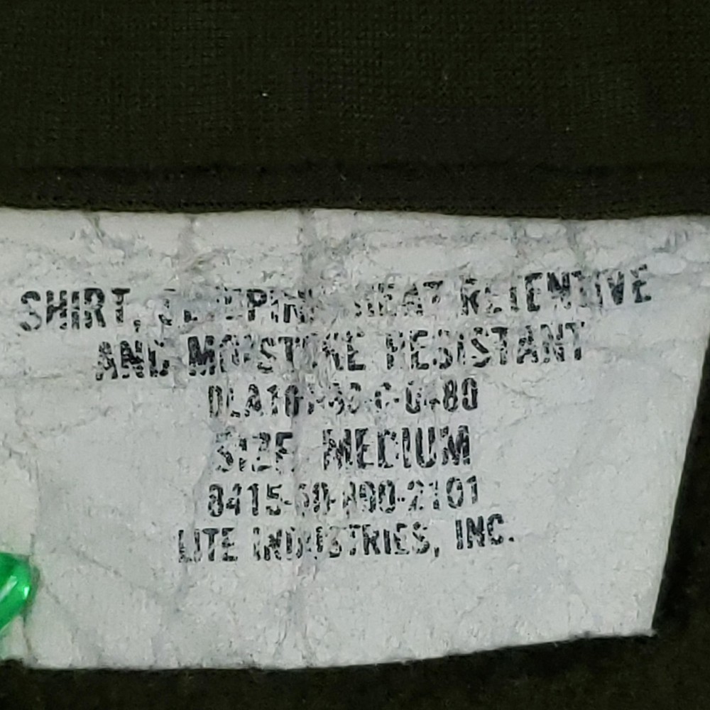 US Army Sleeping Shirt Men Medium Green Basic Long Sleeve Heat Retentive