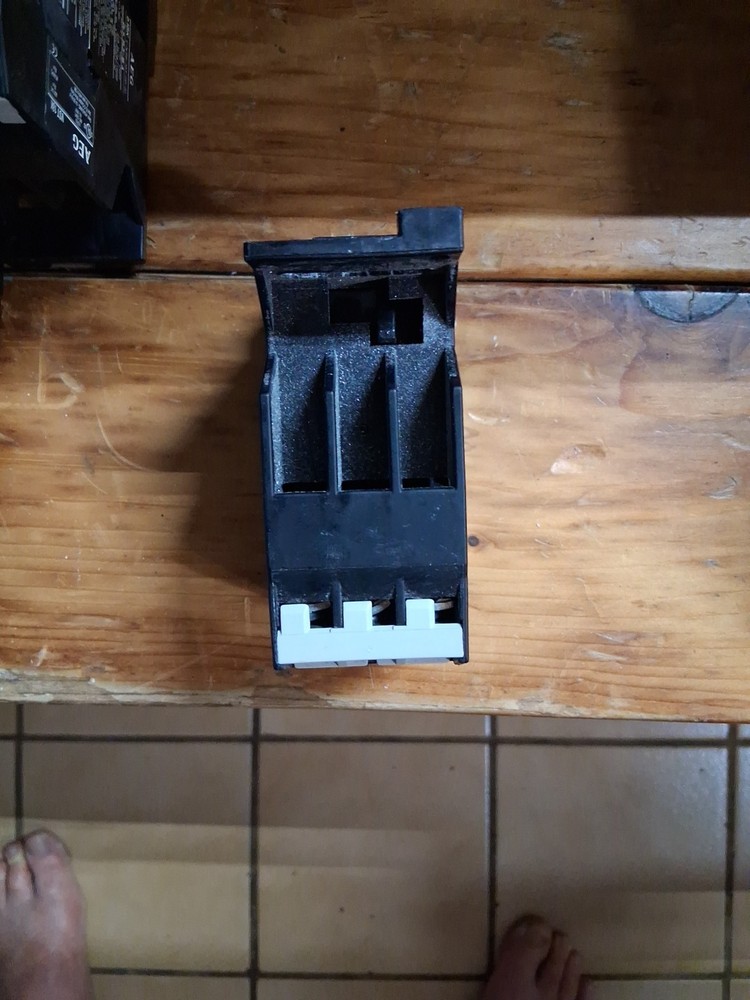8 AEG Overload Relays 14.5-18 Amps