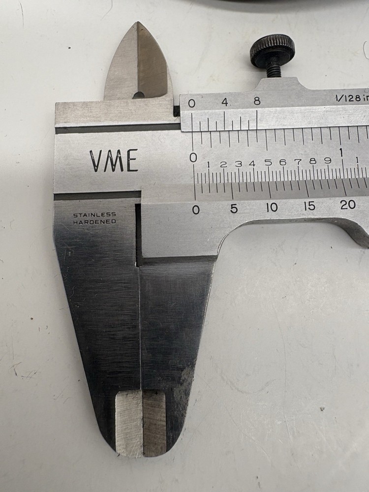 VME Vernier Caliper 7 Inch With Case