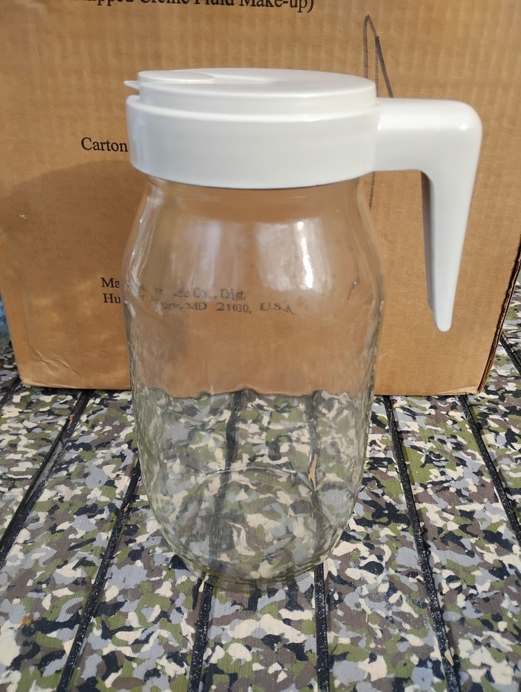 Carlton Glass 2l Clear Pitcher Beige Lid