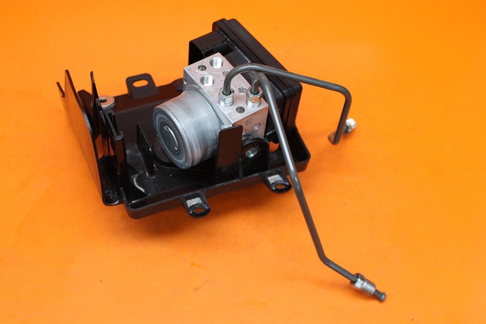 21-25 2022 YAMAHA YZF R1 OEM ABS PUMP UNIT MODULE