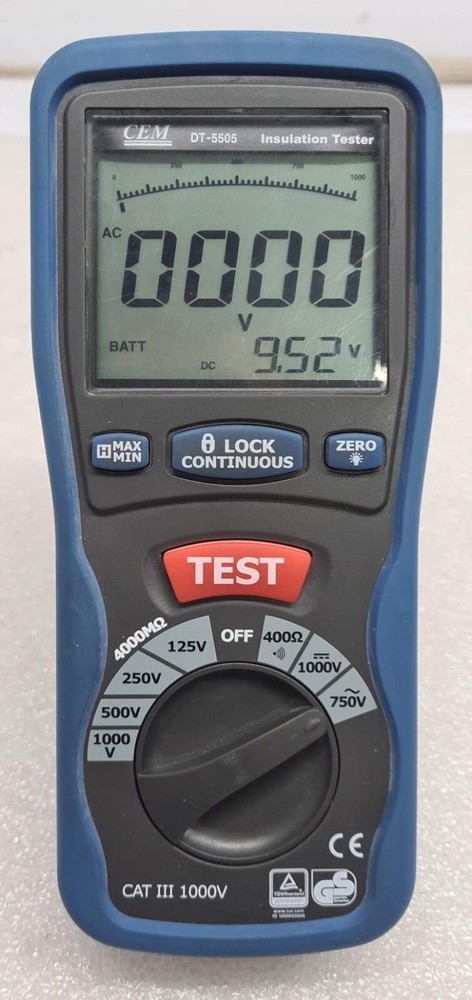 CEM DT-5505 Insulation Testers Large Dual Display W/ case