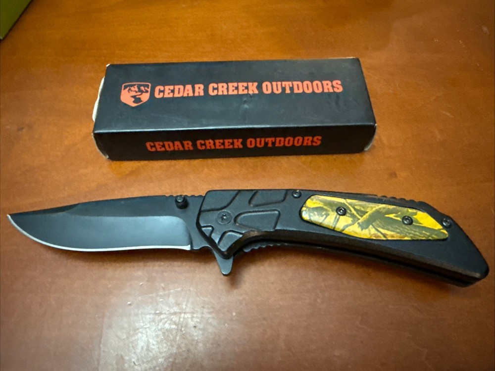 Cedar Creek Outdoors Black Folding Pocket Knife W/nature Inserts