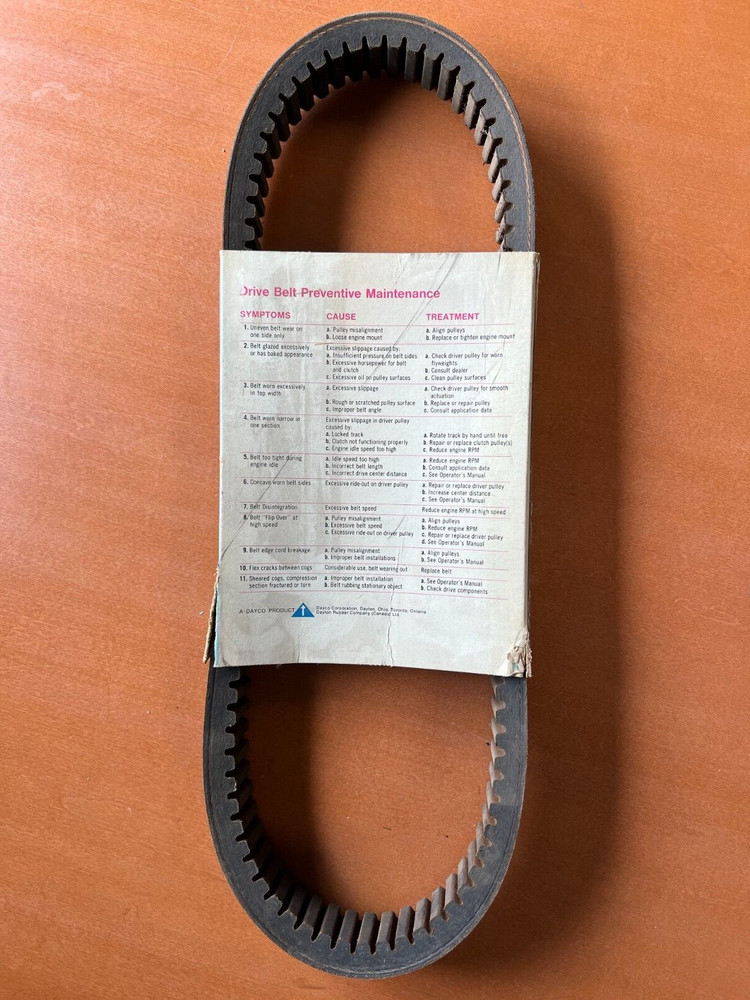 NOS DAYCO HIGH PERFORMANCE SNOWMOBILE BELT (GTS754)