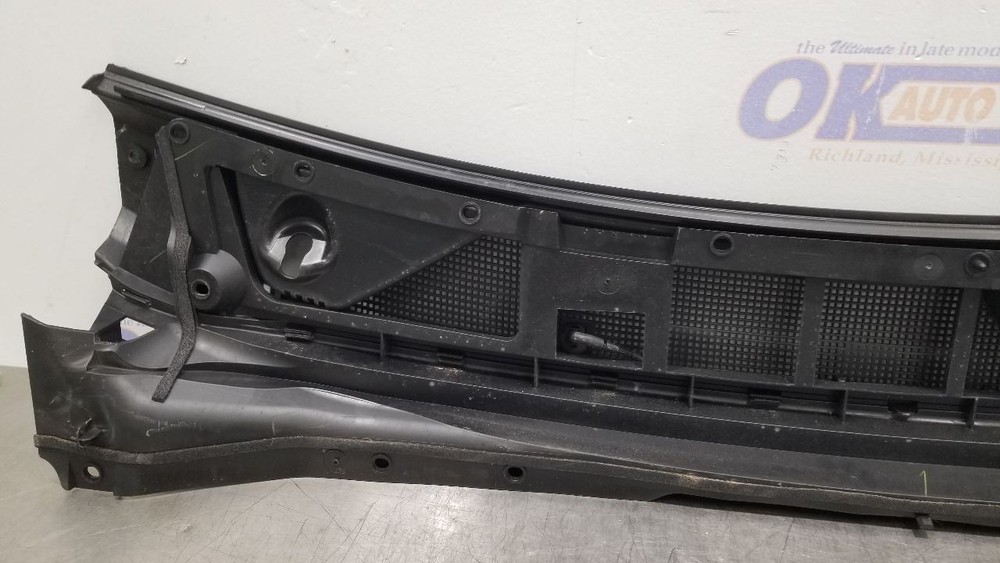 23 FORD BRONCO COWL VENT PANEL