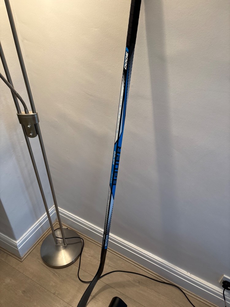 bauer 3000 ice hockey stick right youth