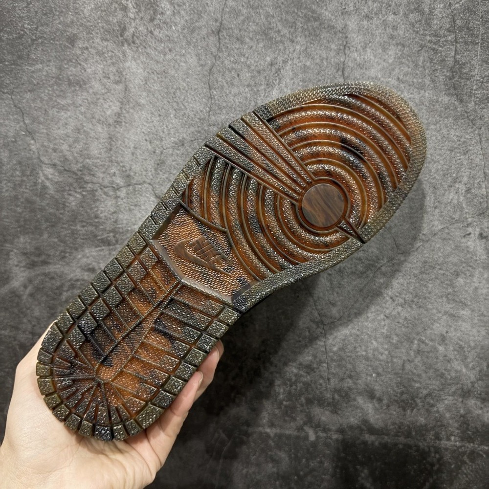 AJ Low OG Xuan Wu IO3147-001