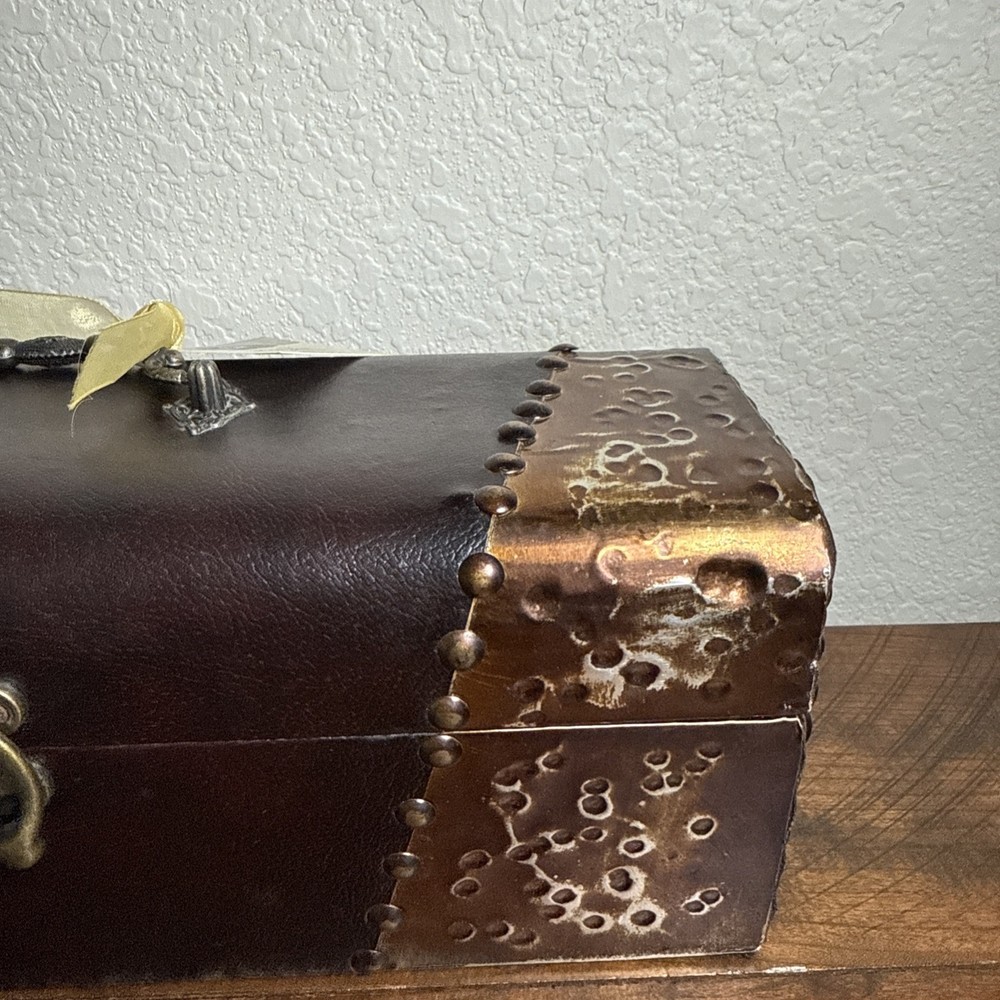 Rustic Tooled Carrying Case Wine Box