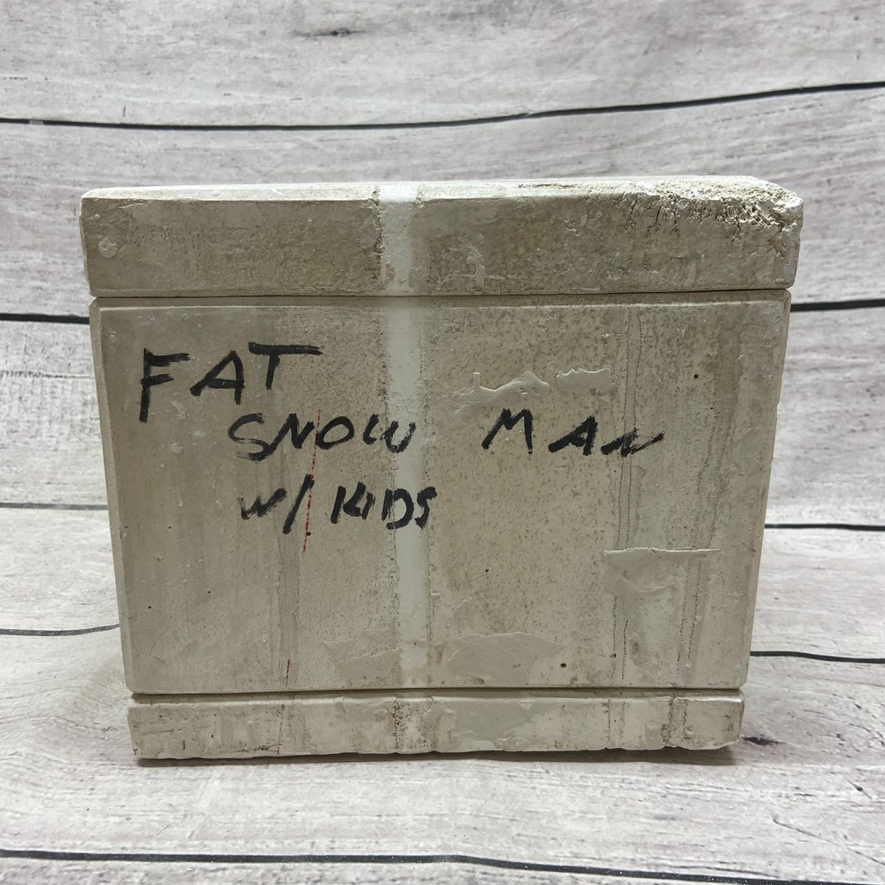 Ruby Ceramic Casting Mold Snow Man With Kids #135