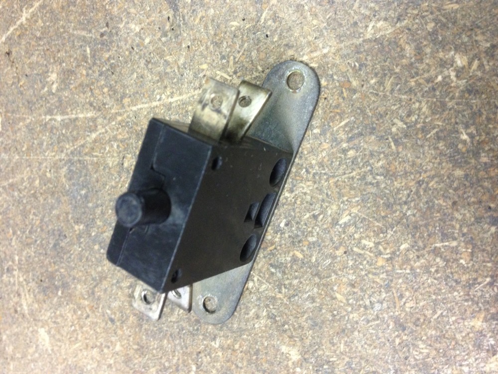 Delta Auxiliary Contact NO, NC