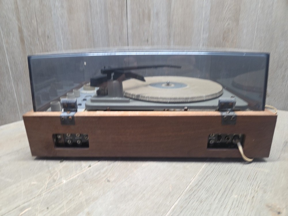 KLH Model Twenty Turntable