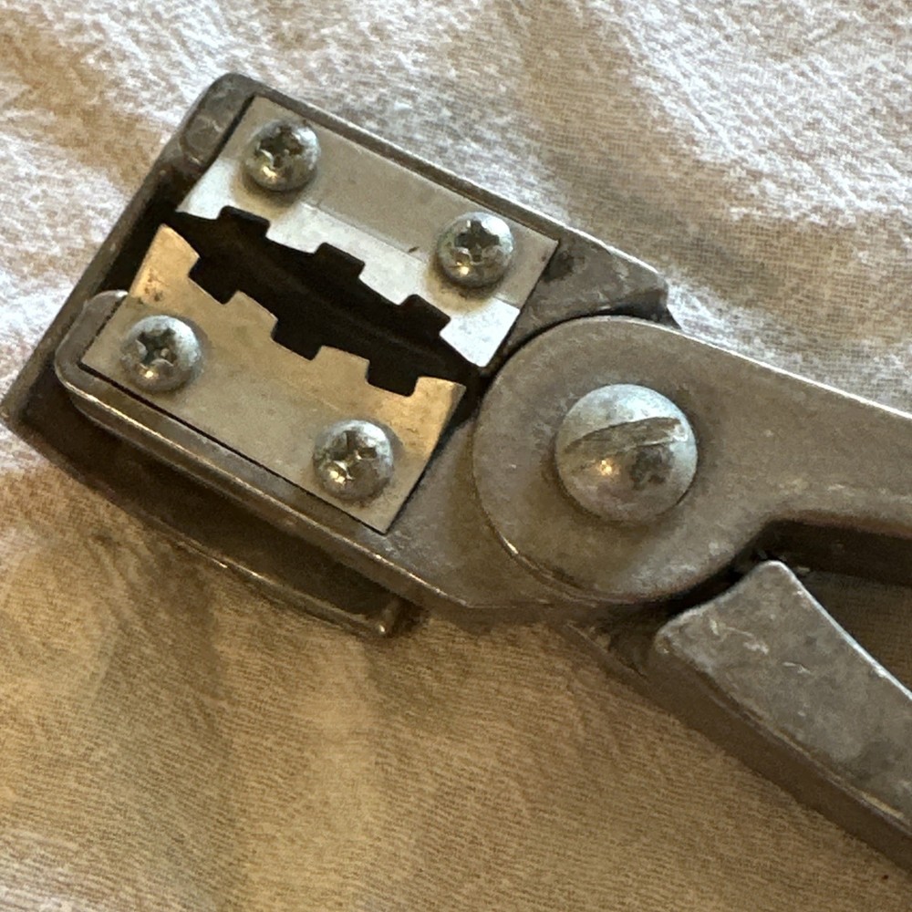 Vintage Pecan Nut Cracker Kitchen Tool Nutcracker