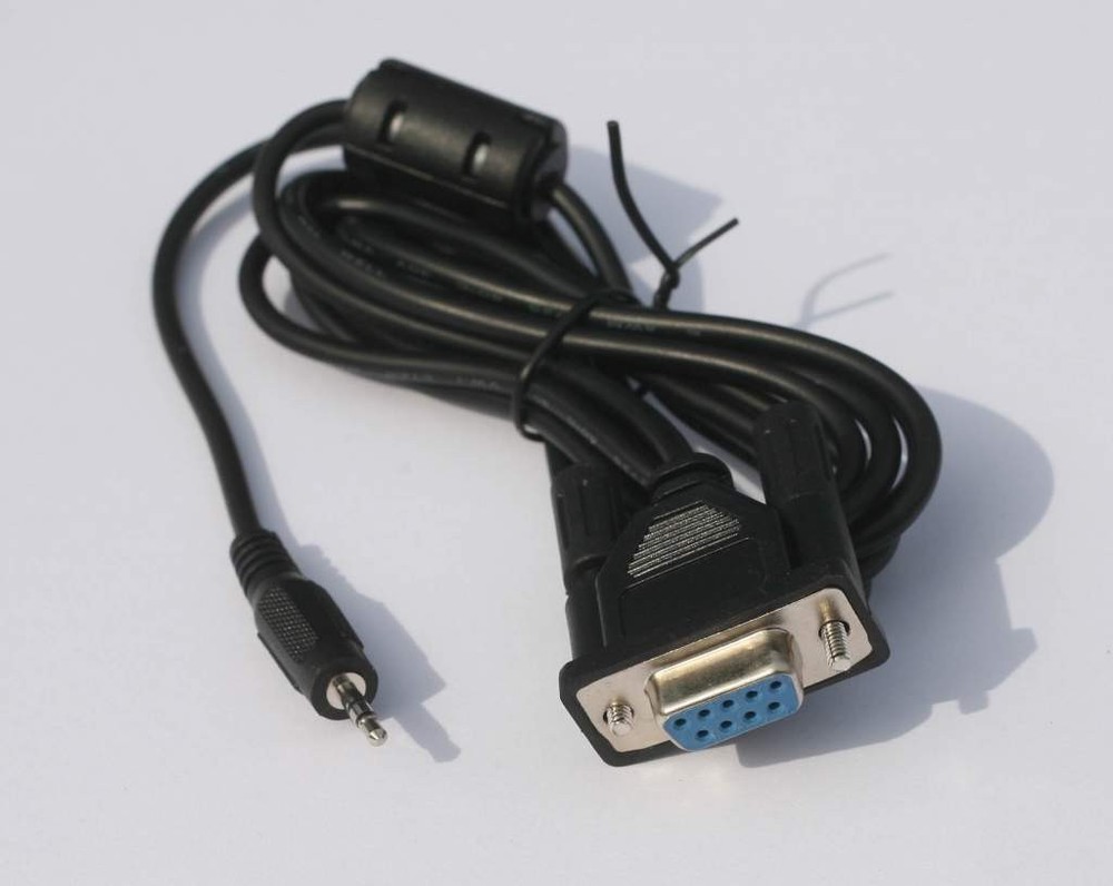 2.5mm to DB9F Cable 6FT