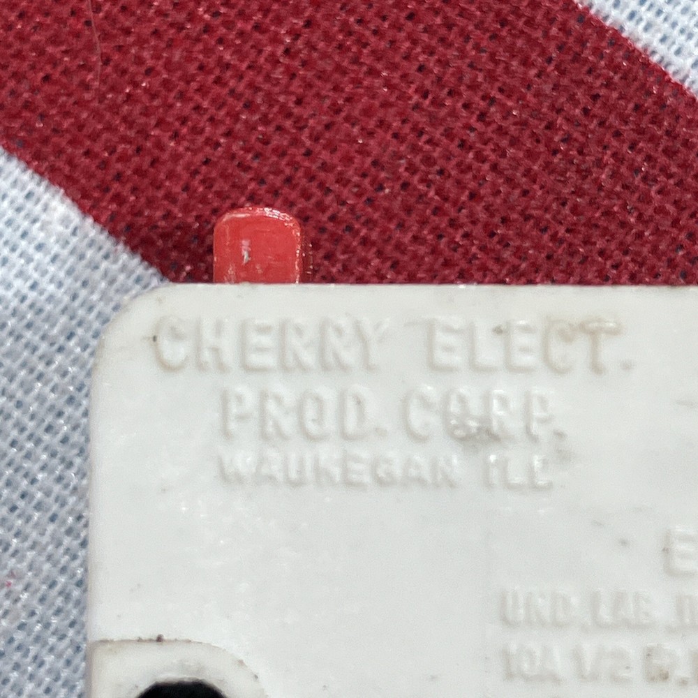 Dixie-Narco Cherry Elect. E33 Micro Switch Set W/Spring & Parts USA! Fast Ship!