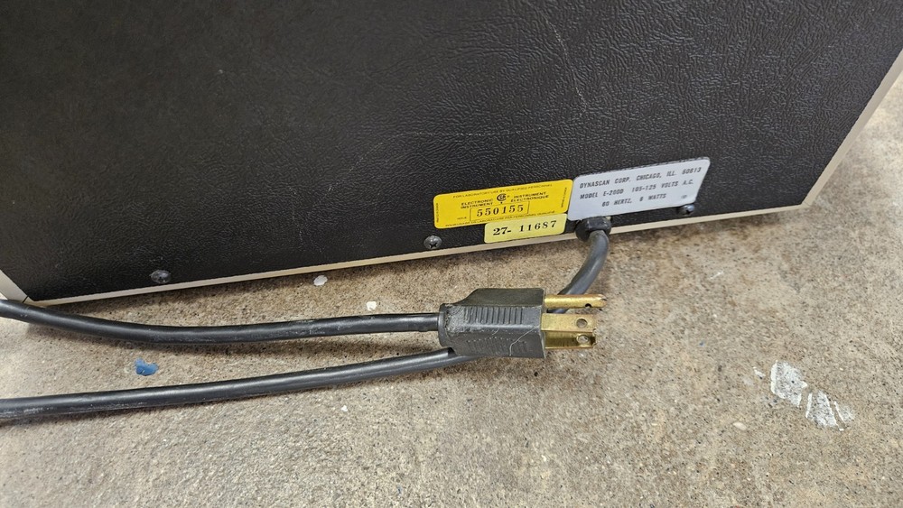 BK Precision Solid State Model RF E-2000 Signal Generator