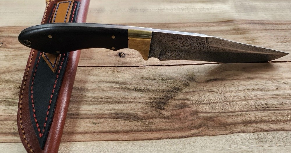 Hand Forged Skinner Damascus Steel Knife- A Multi Functionality Craftmanship