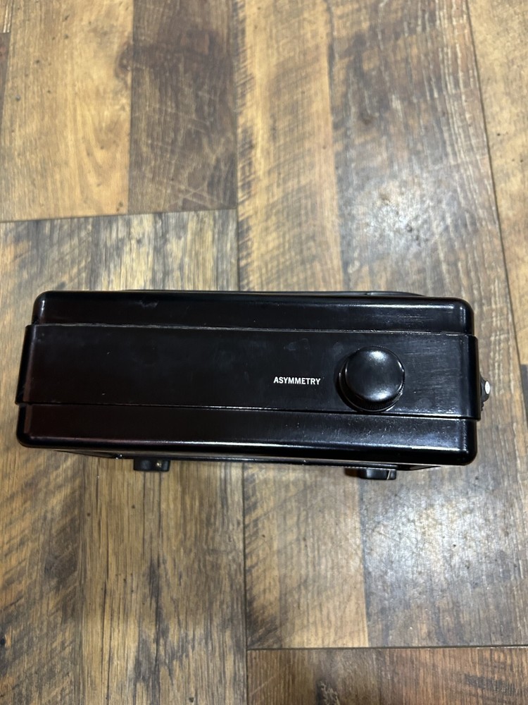 Analytical Measurements PH Model 707B with caring case