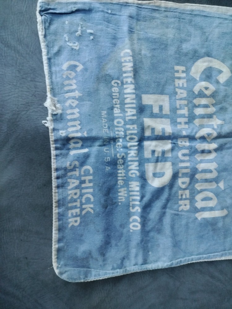 Antique Centennial Chick Starter Feed Sack Seattle 100 Lbs Great Graphics