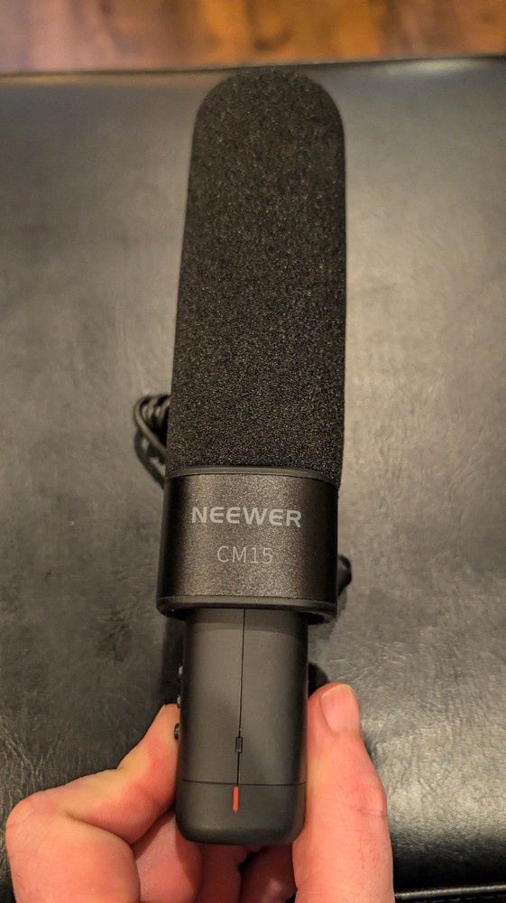 Slightly Used Cm15 on-camera microphone - original packaging - tested