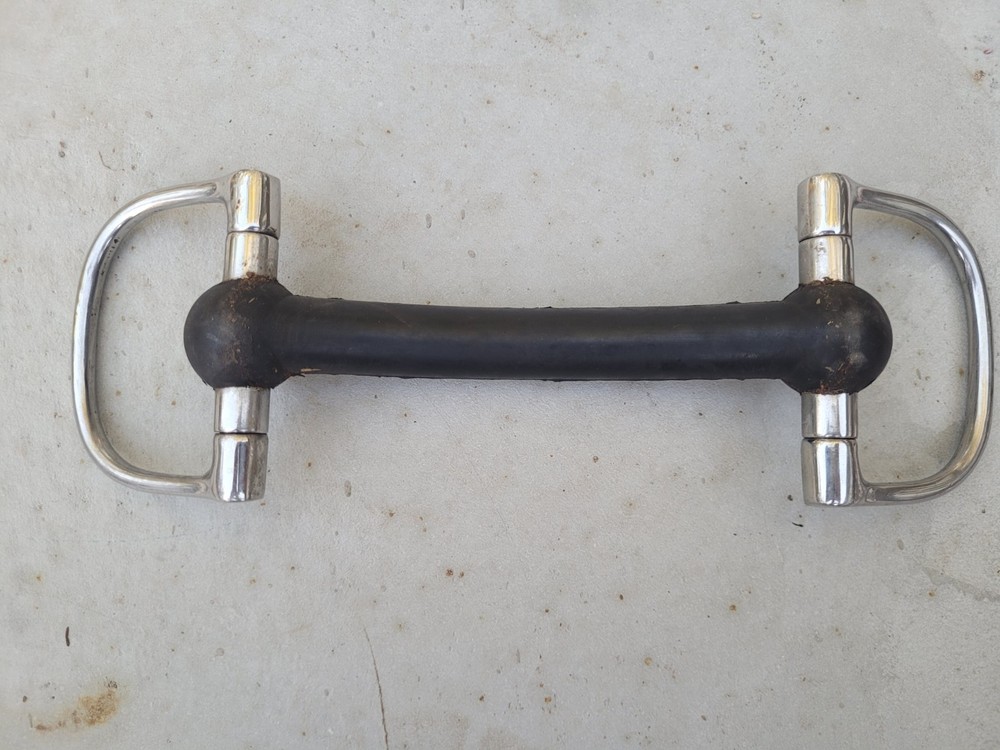 Rubber Mullen D Ring Bit