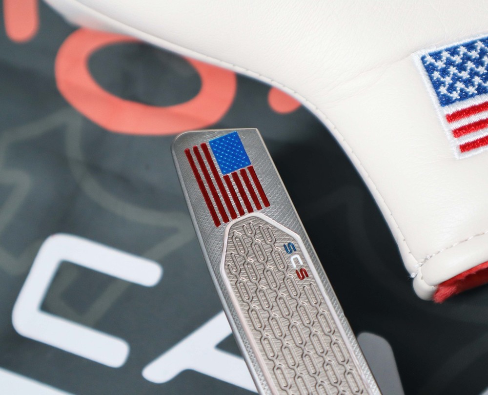 2025 Scotty Cameron Squareback Studio Style Custom Putter USA Edition