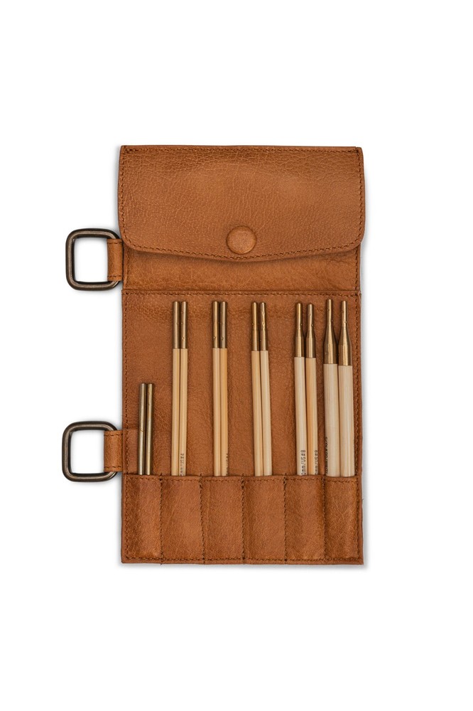 MUUD CARITA D needle case attachment