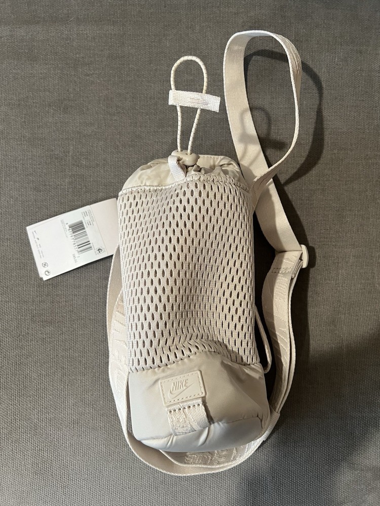 Nike Tech Bottle Carrier Brand New