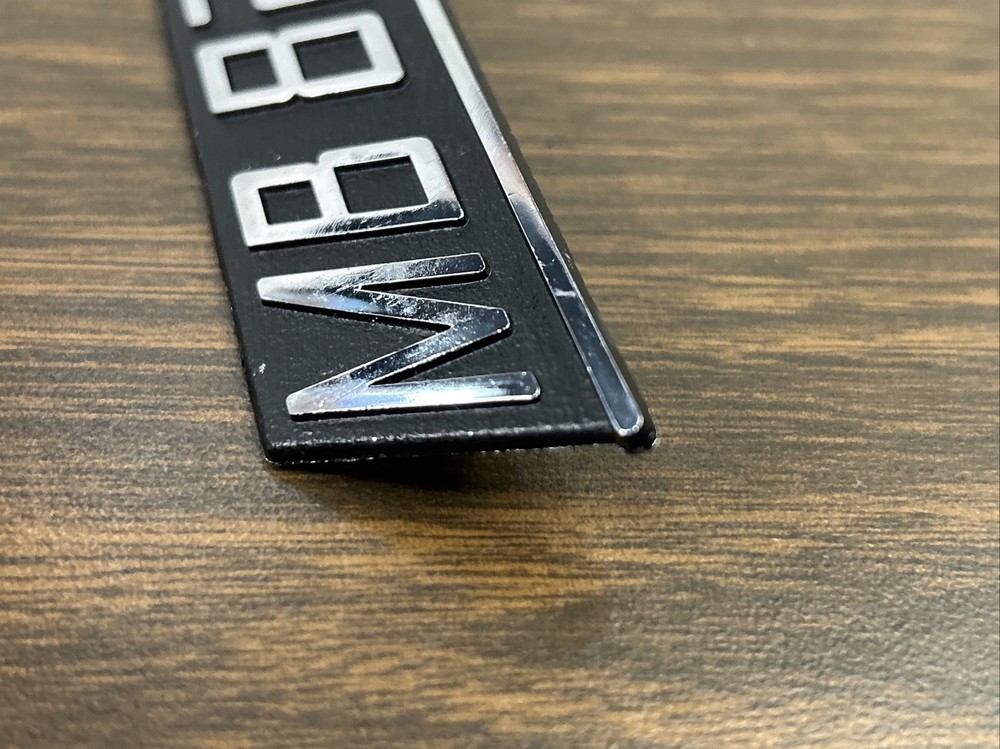 Mac Tools - MB 8200 - Toolbox Metal Emblem