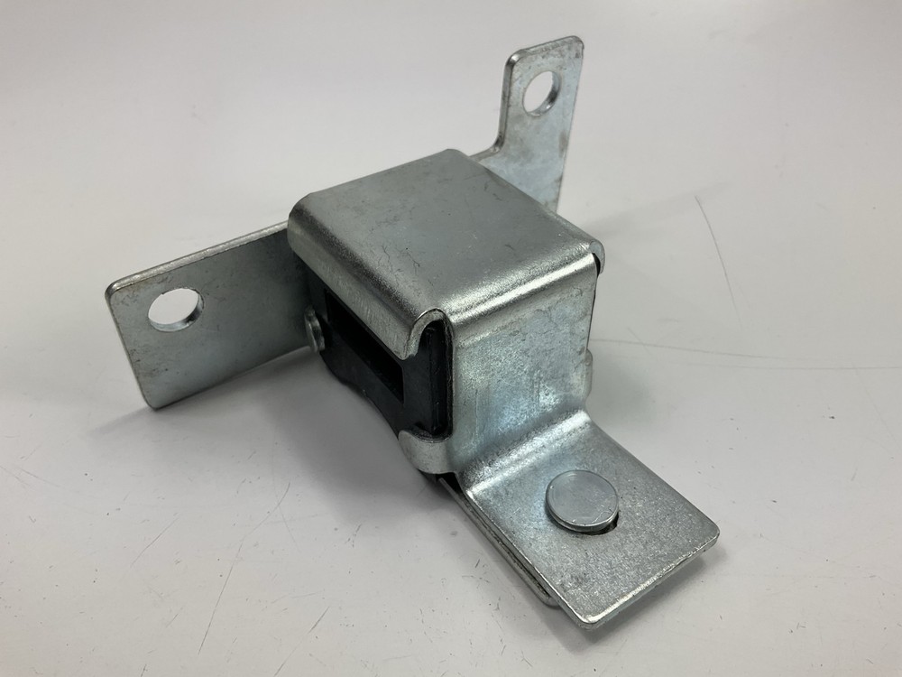 NEW - UNBOXED 35262 Exhaust Hanger