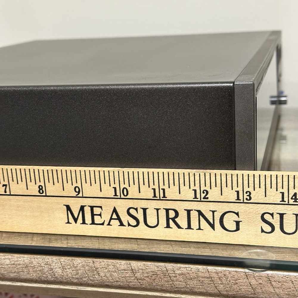 Pioneer PL-05 Front Loading Stereo Turntable POWERS ON - PARTS or Not Working