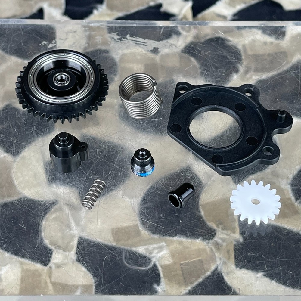 NEW CRBN DRV Clutch Assembly