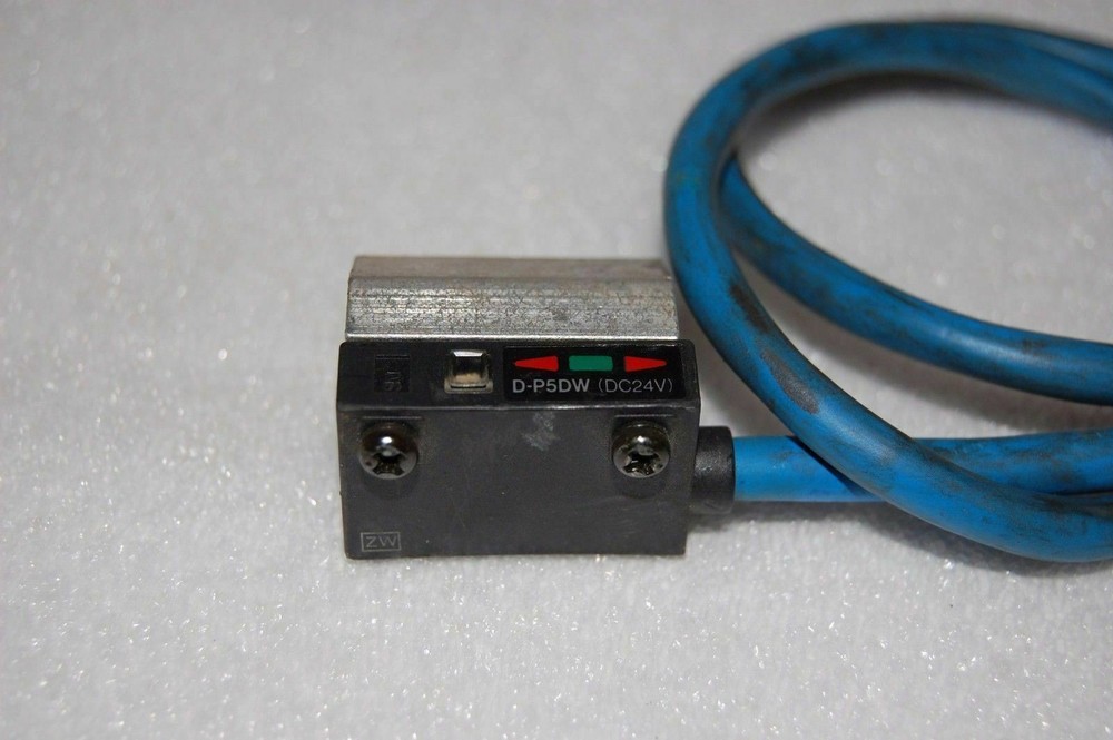 SMC ACTUATOR MAGNETIC PROXIMITY SENSOR 24VDC D-P5DW