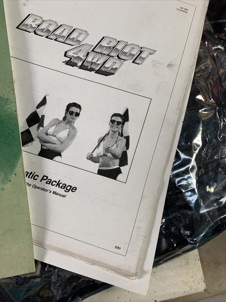 Original Road riot Atari set￼ arcade video game manual